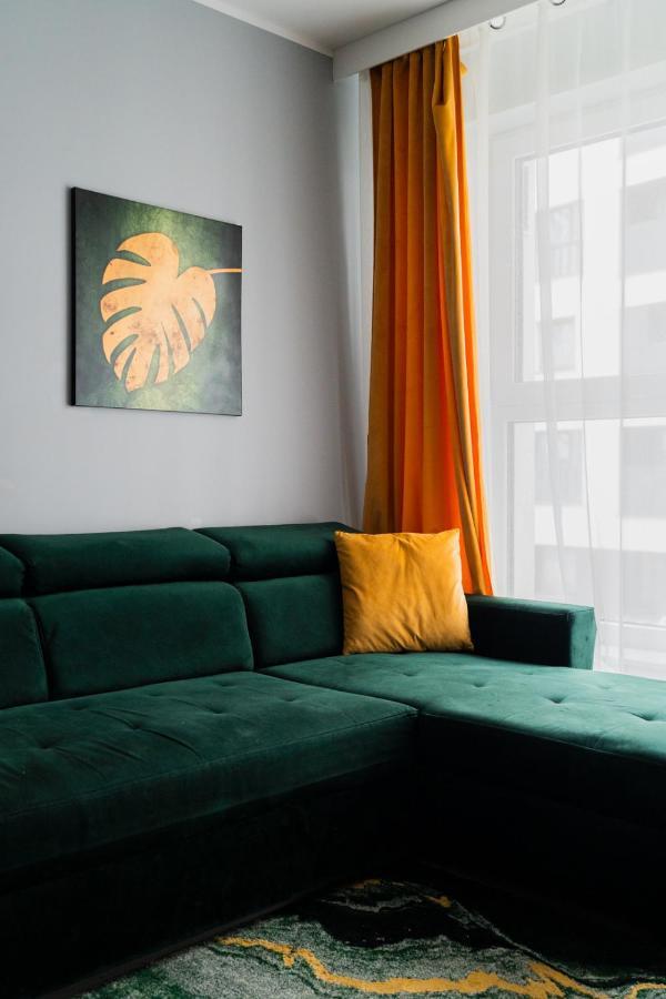 דירות ורוצלב Uroczy Apartament Obok Sky Towera מראה חיצוני תמונה